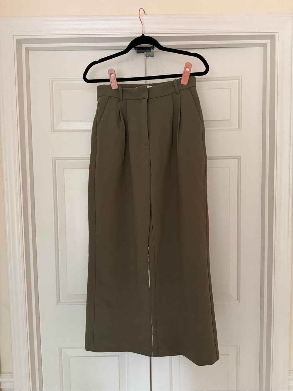 Abercrombie & Fitch Olive Wide-Leg trouser pants